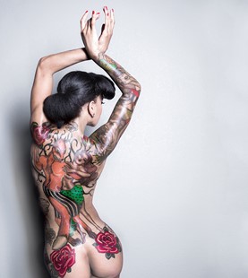 Meet The Fuel Girls: Teta